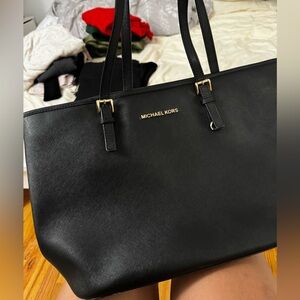 Michael Kors Tote